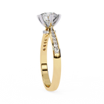 Diamond Engagement Ring | Pavé Ring | Ozziva
